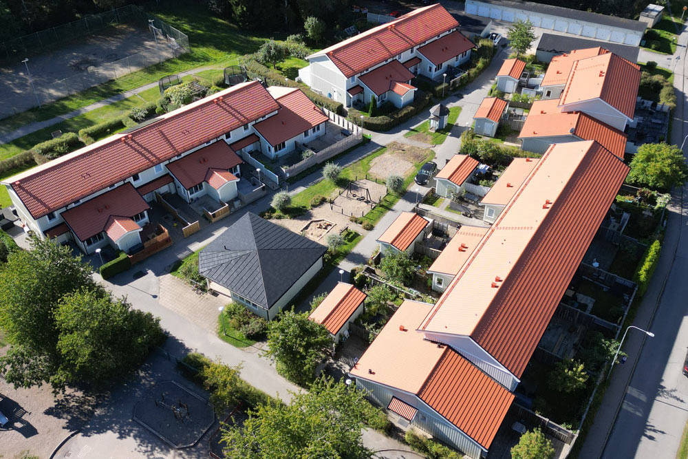 Takrenovering 2000 kvm