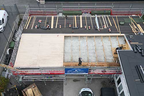 Takrenovering i Tyresö