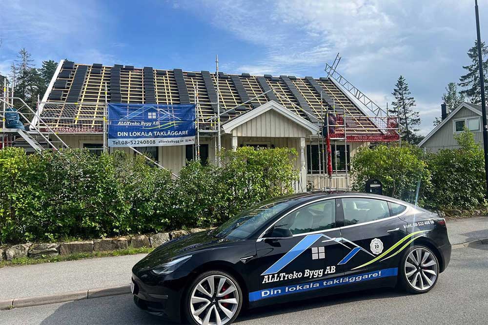 Takläggning på ett hus